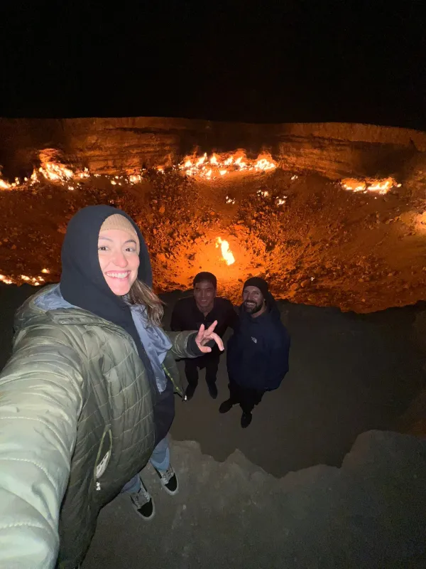Darvaza Gas Crater ("Gates of Hell"): A Complete Guide to Turkmenistan's Main Attraction - фото 3