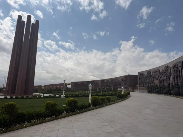 Ashgabat: A Complete Guide to the World’s White-Marble Capital - фото 11