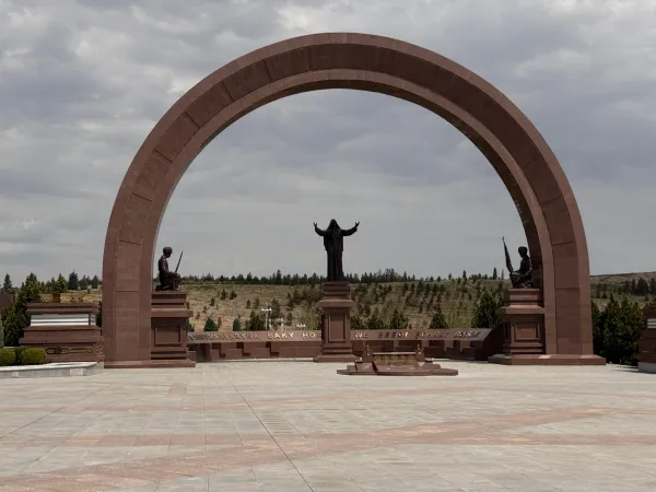 The Complete Guide to Ashgabat: Exploring the White Marble Capital of Central Asia - фото 9