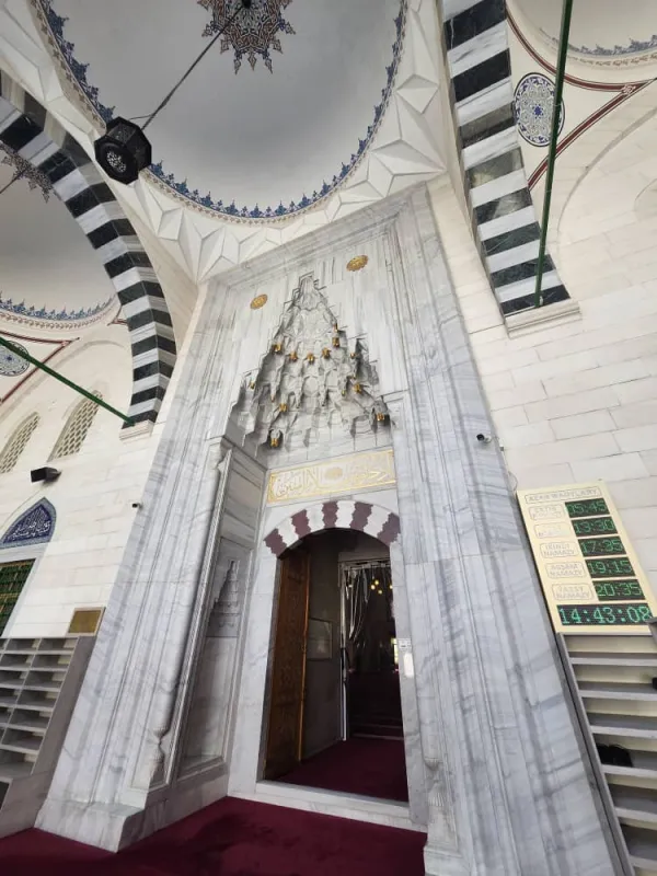 Ashgabat: The White Marble City of Central Asia - фото 2