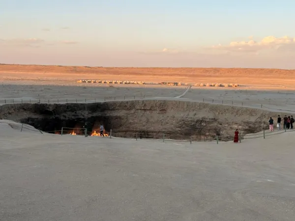 Darvaza Gas Crater: A Complete Guide to the “Door to Hell” in Turkmenistan - фото 17