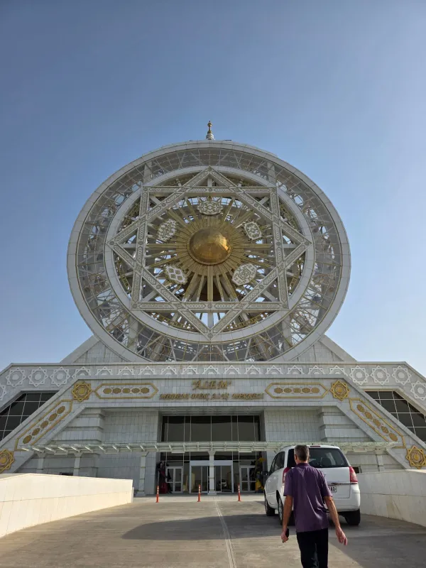 The Complete Guide to Ashgabat: Exploring the White Marble Capital of Central Asia - фото 13