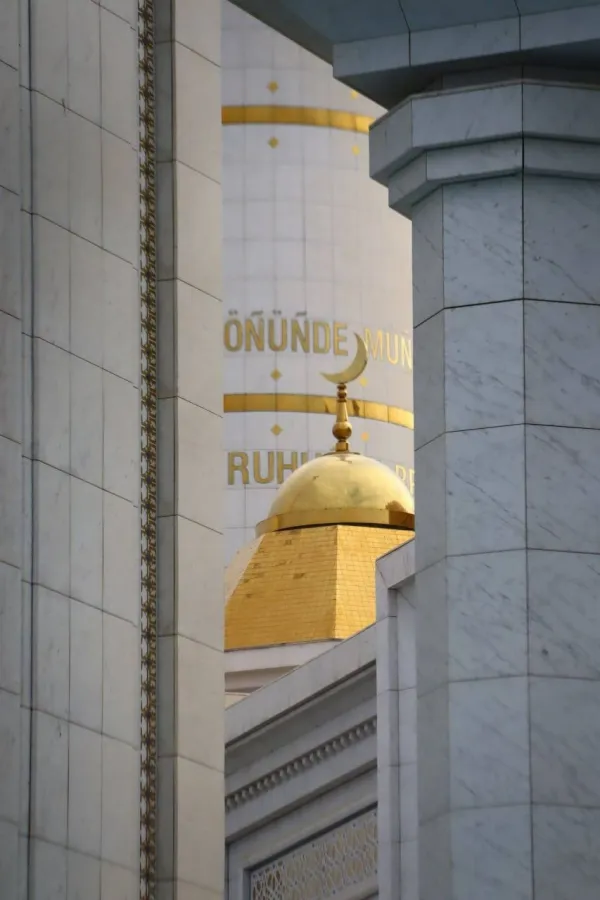 Ashgabat: The White Marble City of Central Asia - фото 13
