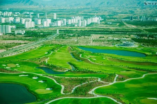 Golf Club in Ashgabat: A Green Oasis of Sports in the Heart of Turkmenistan - фото 5