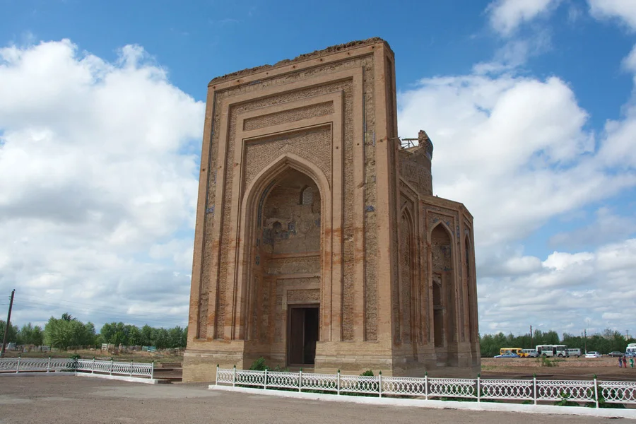 Kunya-Urgench — A Guide to the UNESCO World Heritage Site and Ancient Capital of Khwarazm