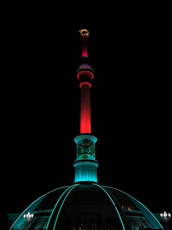 7-Day Turkmenistan Highlights Transit Tour from Khiva to Bukhara